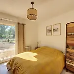 V0767 - - T4 Jardin Climatisation Solarium Ménage Draps *