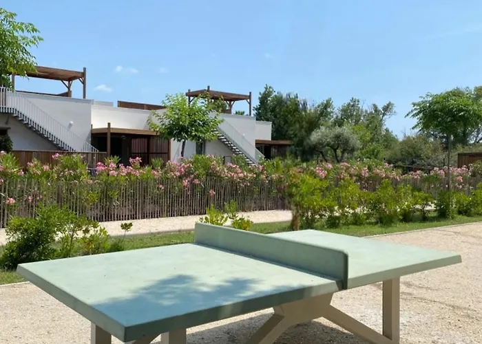 Agence Jf Immo- T4 Jardin Climatisation Solarium Menage Draps V0767 Вилла Виас